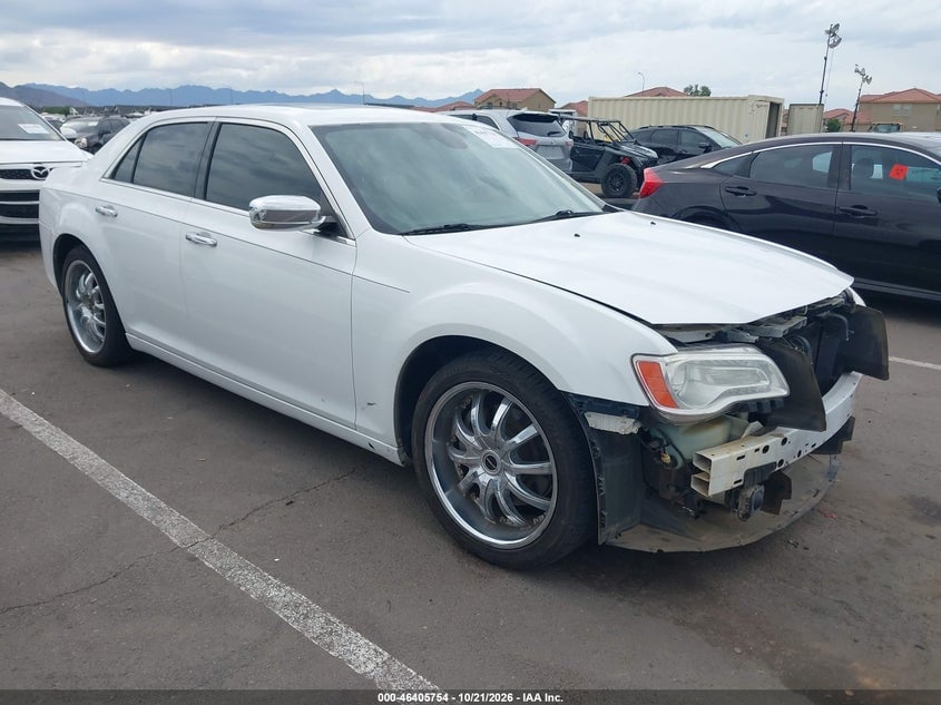 2011 CHRYSLER 300C | 2C3CA6CT8BH582581 | UPCARS