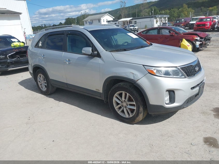2014 KIA SORENTO LX | 5XYKTCA64EG470859 | UPCARS