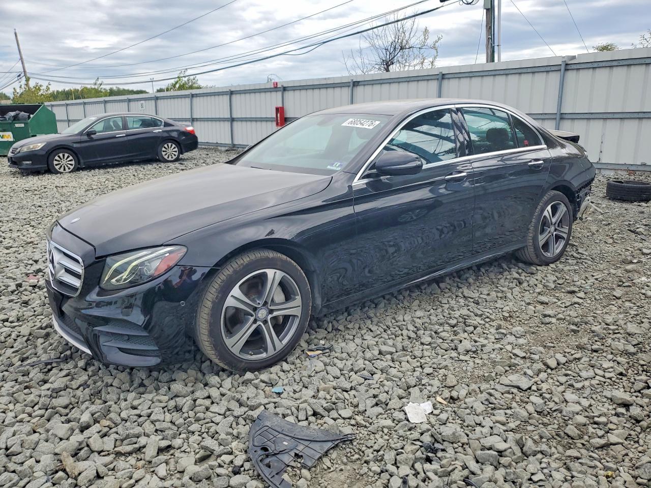 2017 MERCEDES-BENZ E-CLASS 300 4MATIC | WDDZF4KB3HA184437 | UPCARS