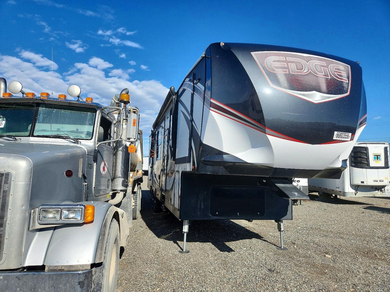 2018 HEARTLAND UNKNOWN EDGE CAMPER | 5SFCG3925JE347310 | UPCARS