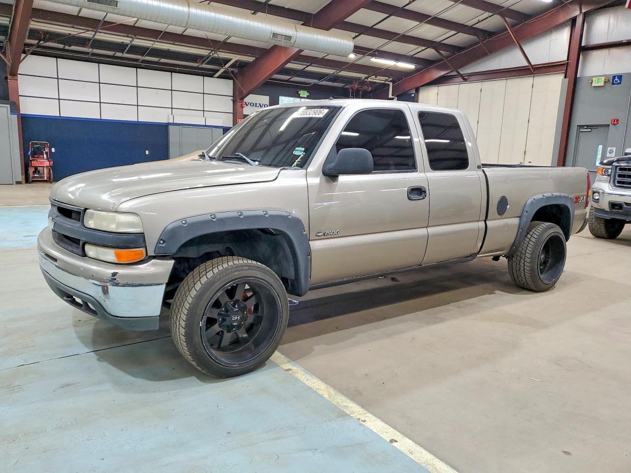 2002 CHEVROLET SILVERADO K1500 | 2GCEK19TX21173891 | UPCARS