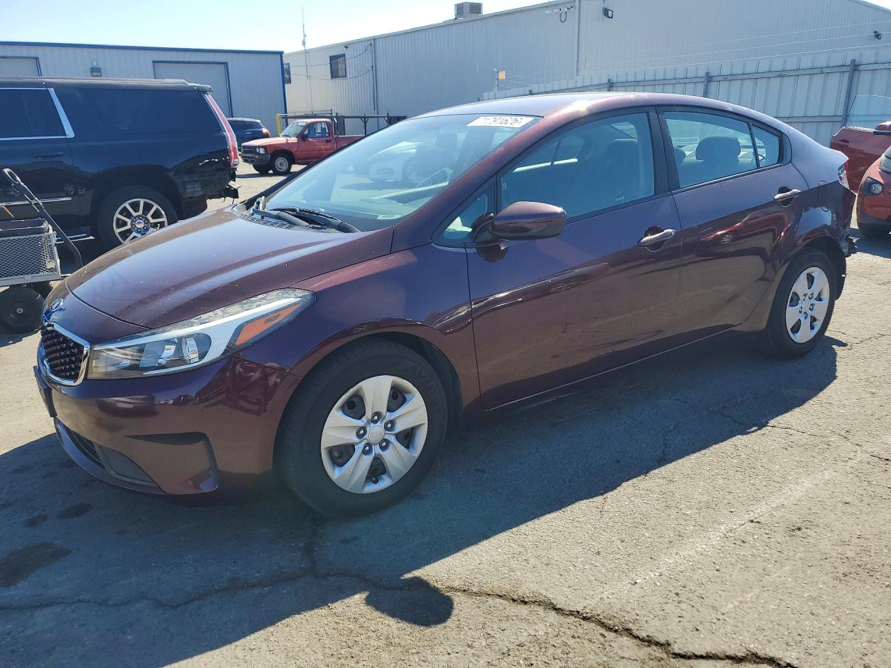 2018 KIA FORTE LX | 3KPFK4A7XJE254931 | UPCARS