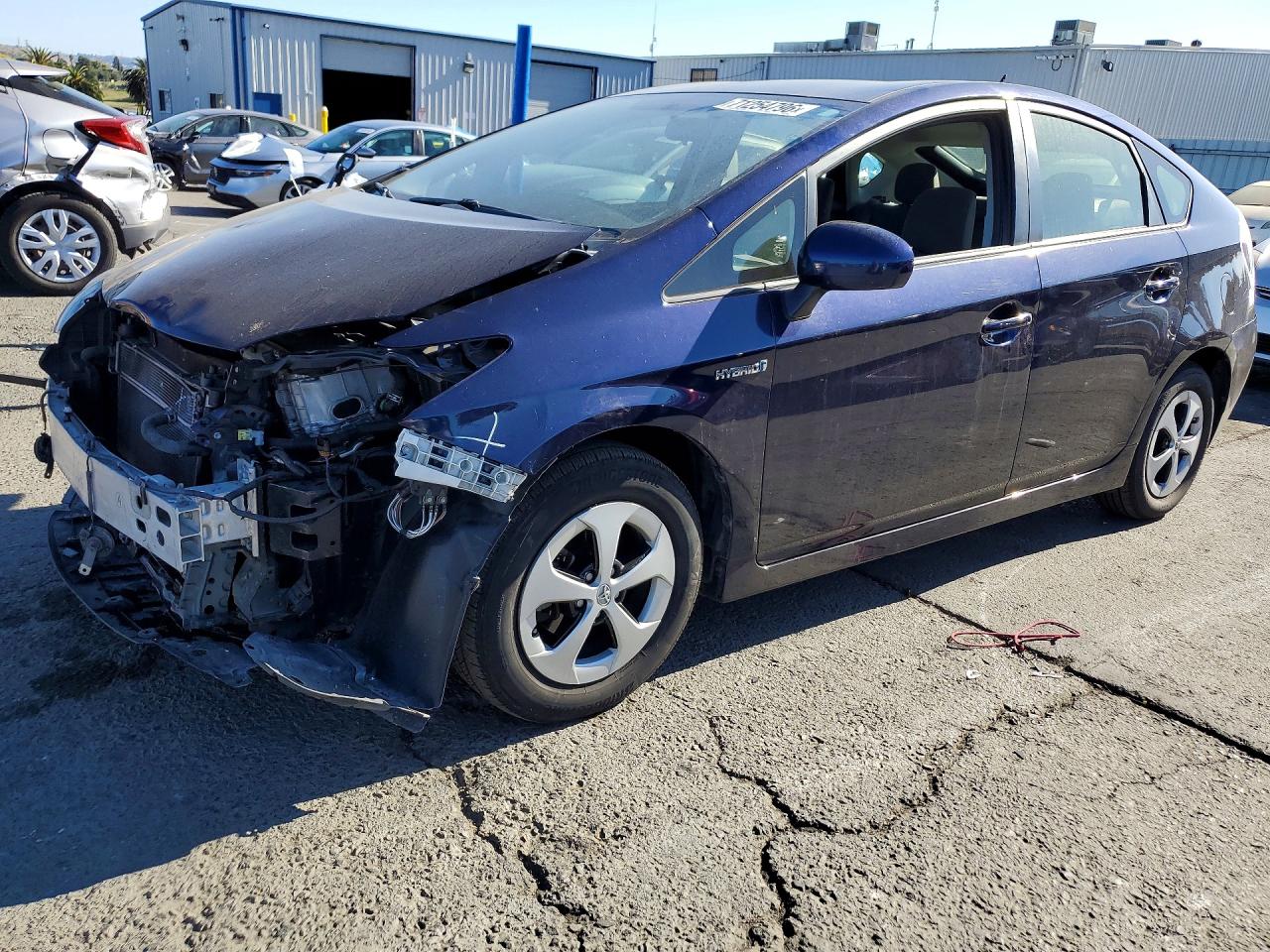 2015 TOYOTA PRIUS TWO | JTDKN3DU9F0473901 | UPCARS