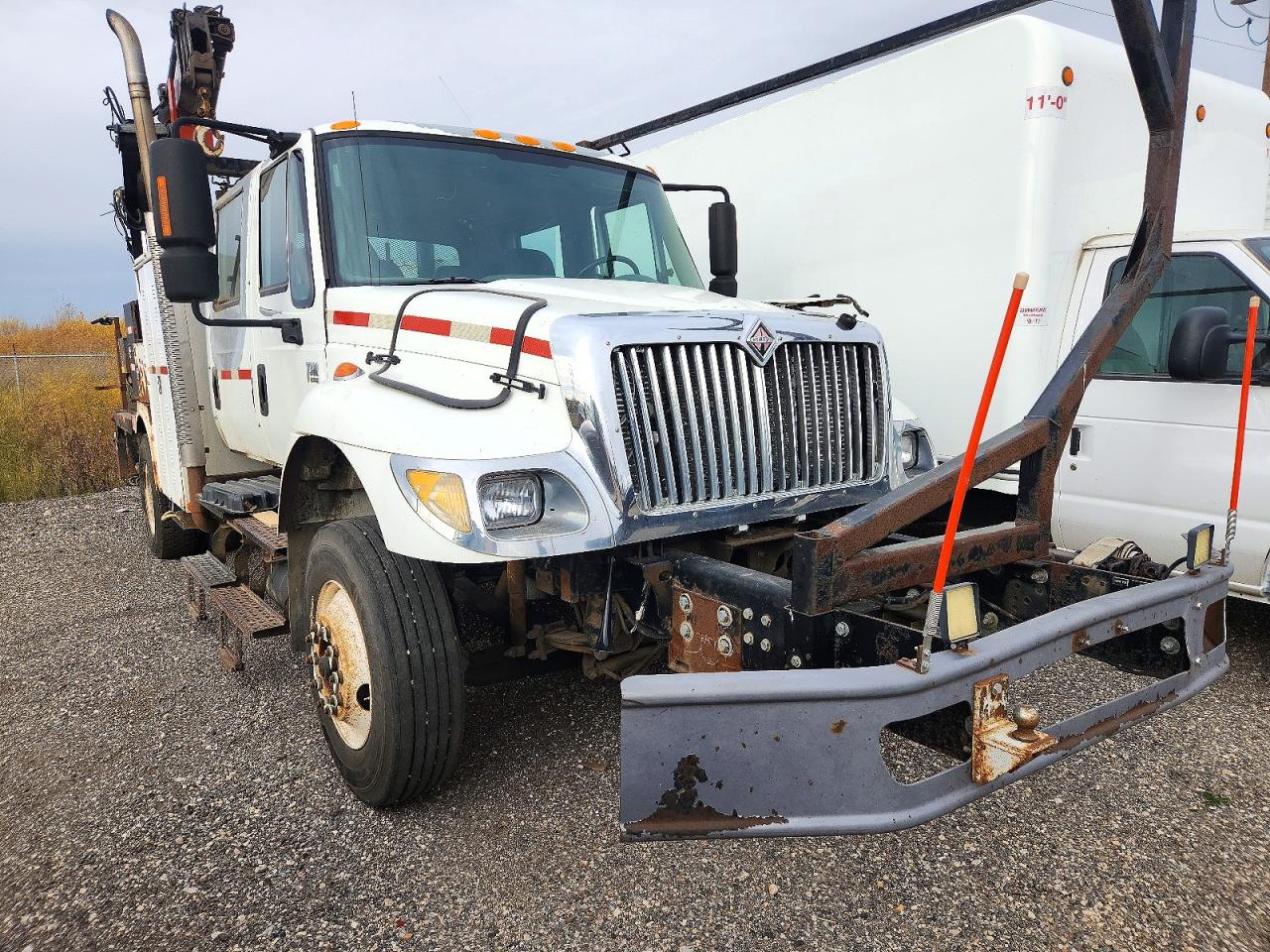 2006 INTERNATIONAL 7300 UNKN 7300 UTILITY / SERVICE TRUCK | 1HTZZAAN26J343816 | UPCARS
