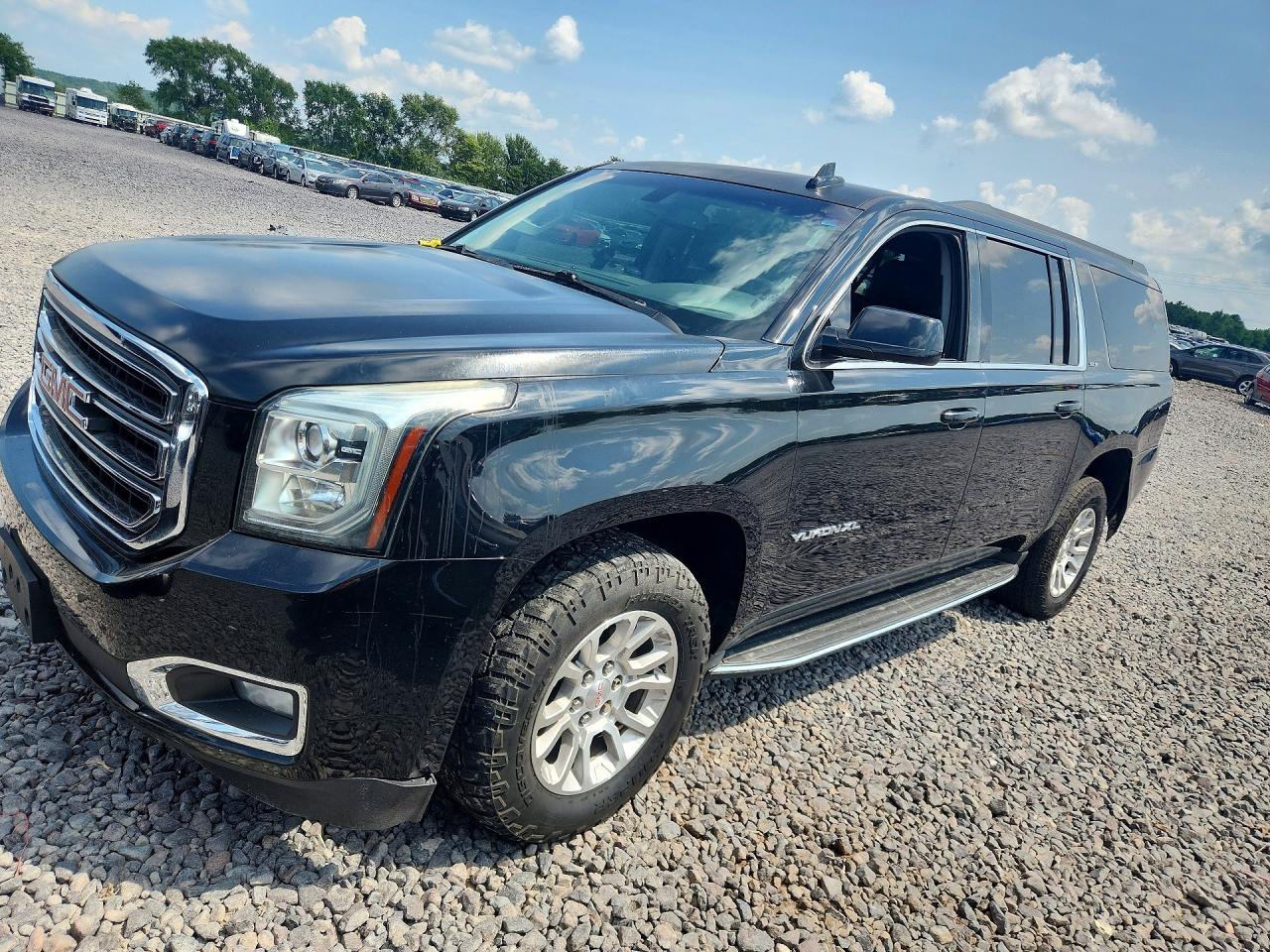 2016 GMC YUKON K1500 SLE | 1GKS2FKC3GR396660 | UPCARS
