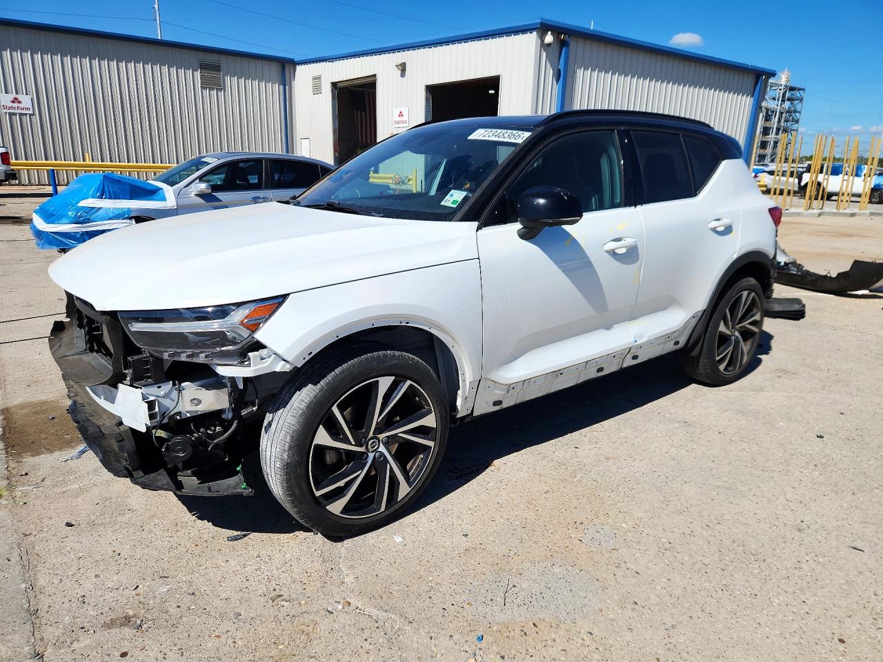 2021 VOLVO XC40 T5 R-DESIGN | YV4162UM5M2462198 | UPCARS