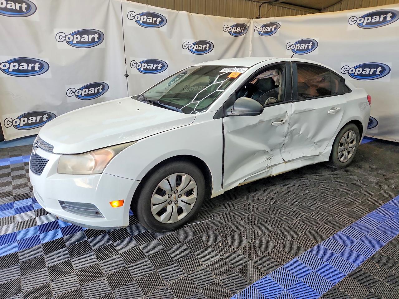 2014 CHEVROLET CRUZE LS | 1G1PA5SH1E7484442 | UPCARS