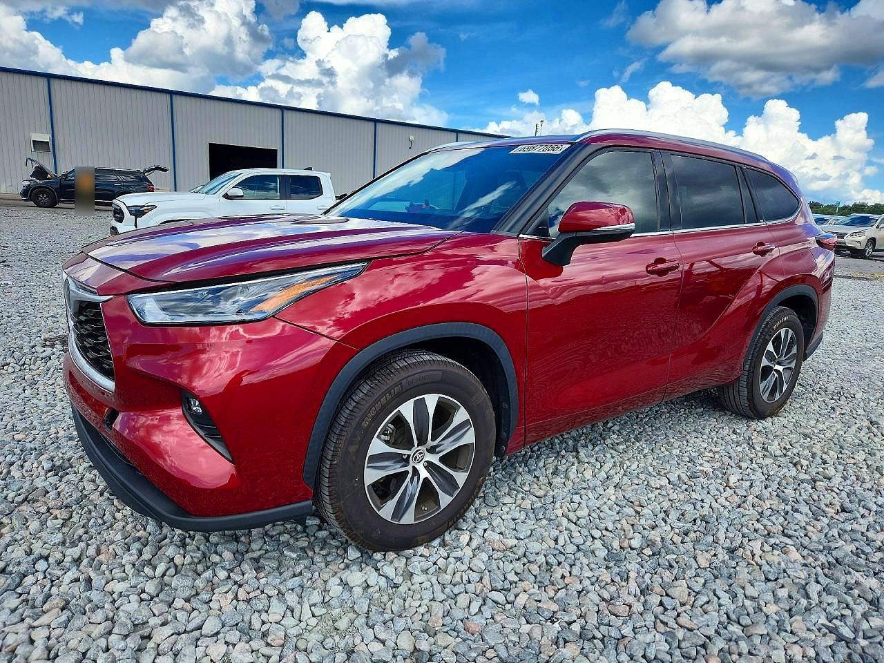 2021 TOYOTA HIGHLANDER XLE | 5TDGZRAH7MS524438 | UPCARS