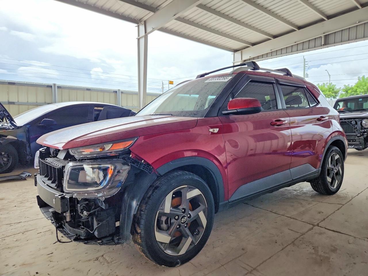 2024 HYUNDAI VENUE SEL | KMHRC8A30RU306946 | UPCARS