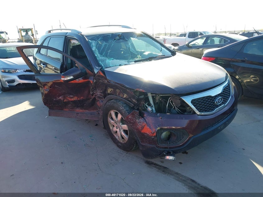 2012 KIA SORENTO LX | 5XYKT3A69CG222216 | UPCARS
