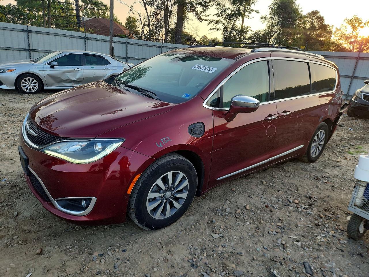2020 CHRYSLER PACIFICA HYBRID LIMITED | 2C4RC1N78LR146778 | UPCARS