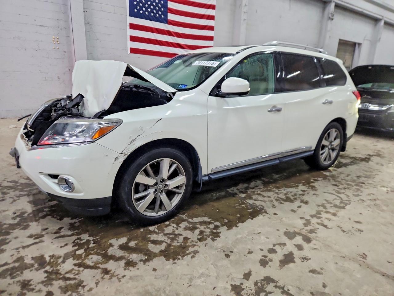 2016 NISSAN PATHFINDER PLATINUM | 5N1AR2MM7GC637264 | UPCARS
