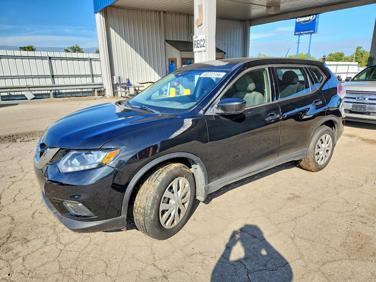 2016 NISSAN ROGUE S | KNMAT2MV2GP631038 | UPCARS