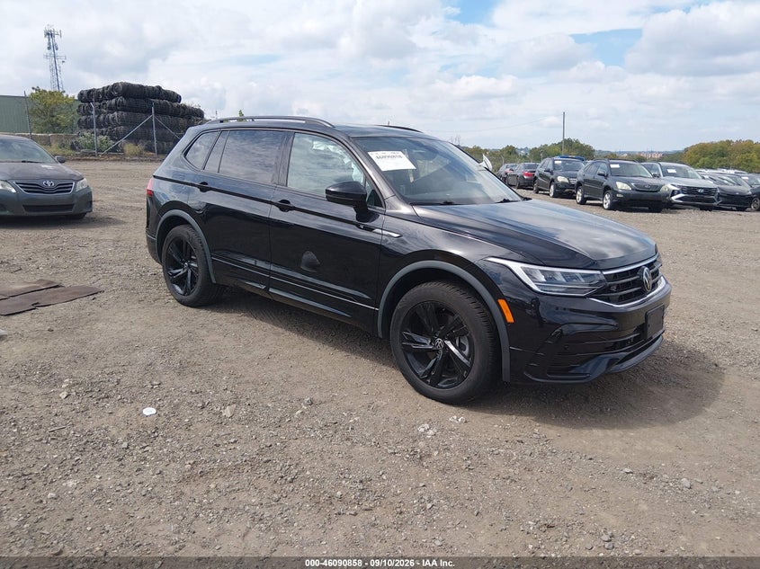 2024 VOLKSWAGEN TIGUAN 2.0T SE R-LINE BLACK | 3VV8B7AX4RM034228 | UPCARS