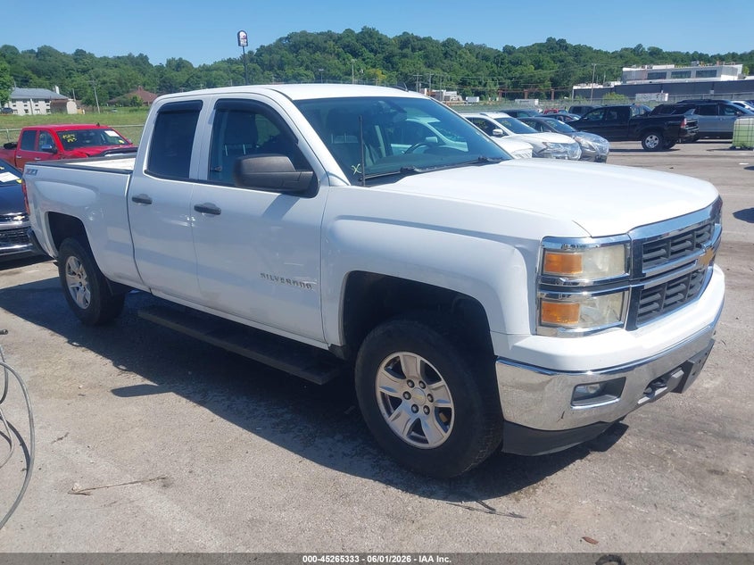 2014 CHEVROLET SILVERADO 1500 2LT | 1GCVKREC6EZ157574 | UPCARS