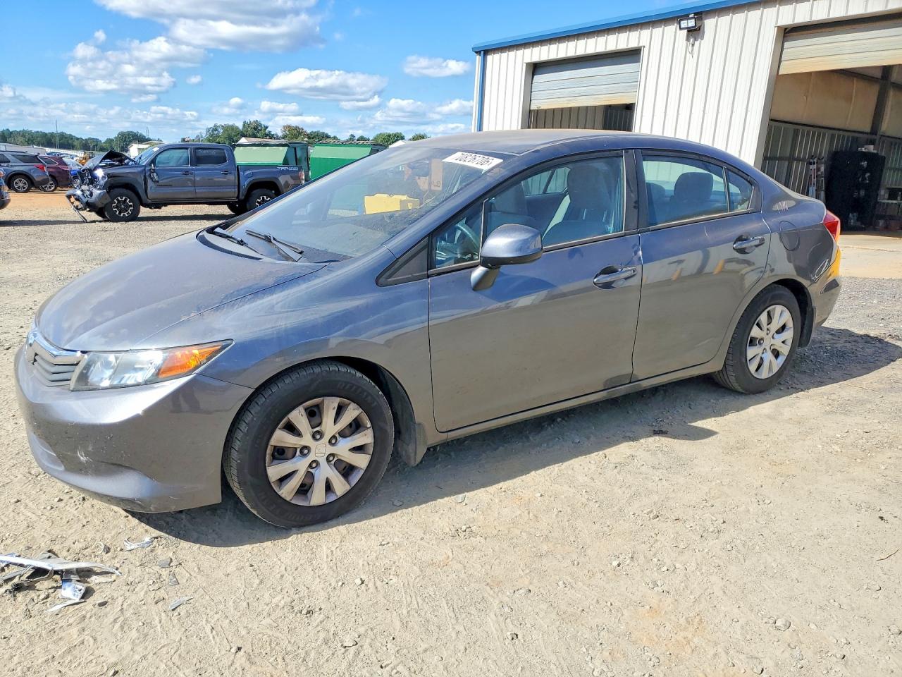 2012 HONDA CIVIC LX | 19XFB2F56CE106340 | UPCARS