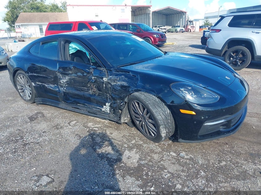 2017 PORSCHE PANAMERA 4 | WP0AA2A74HL100721 | UPCARS