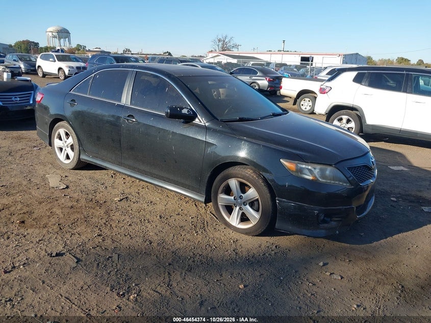 2011 TOYOTA CAMRY SE | 4T1BF3EKXBU741184 | UPCARS