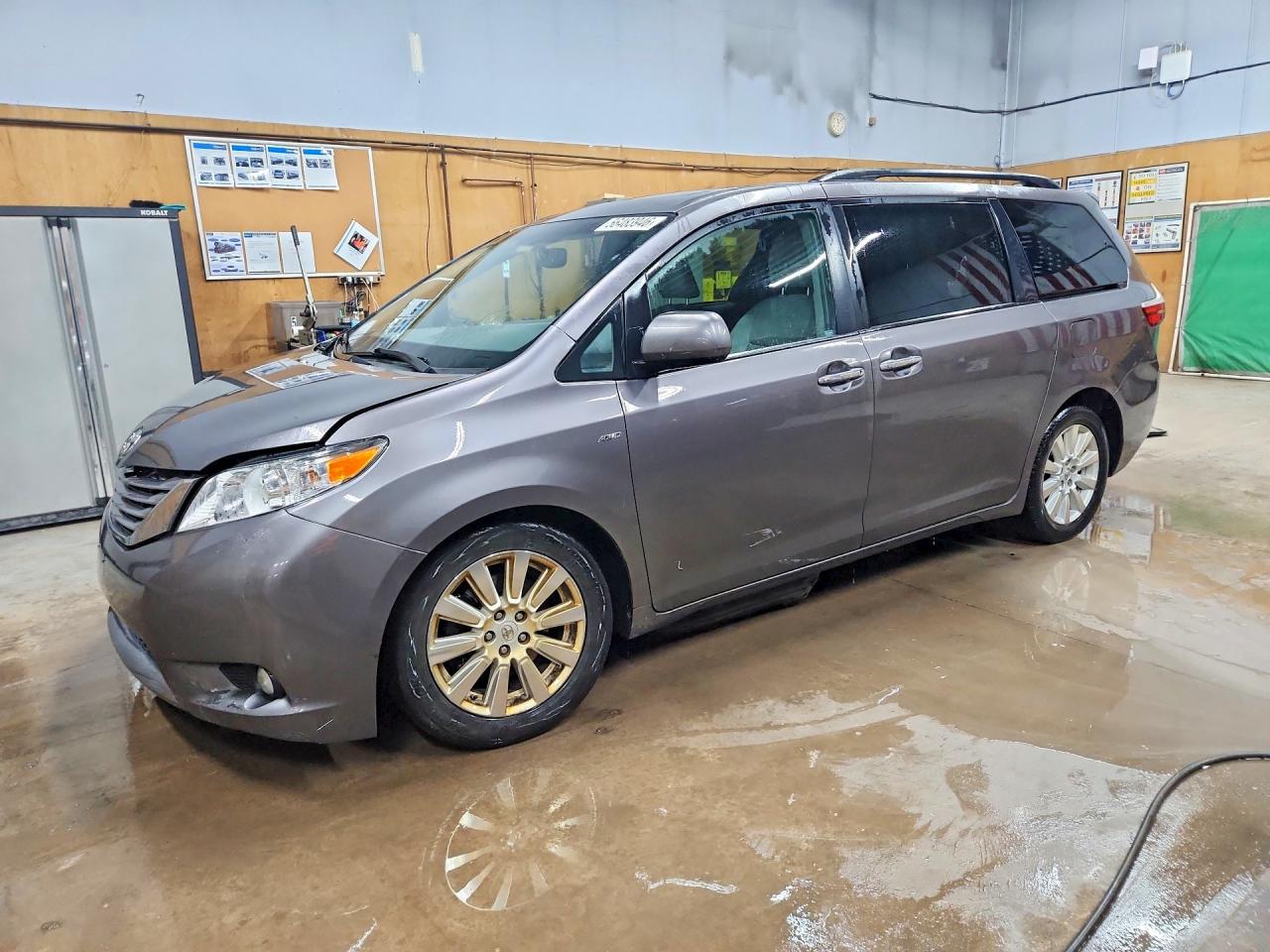 2017 TOYOTA SIENNA XLE 7-PASSENGER | 5TDDZ3DC8HS166112 | UPCARS