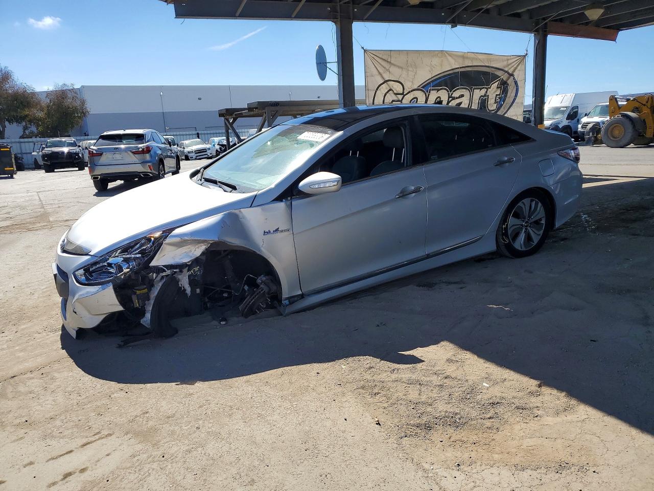 2015 HYUNDAI SONATA LIMITED | KMHEC4A4XFA123972 | UPCARS