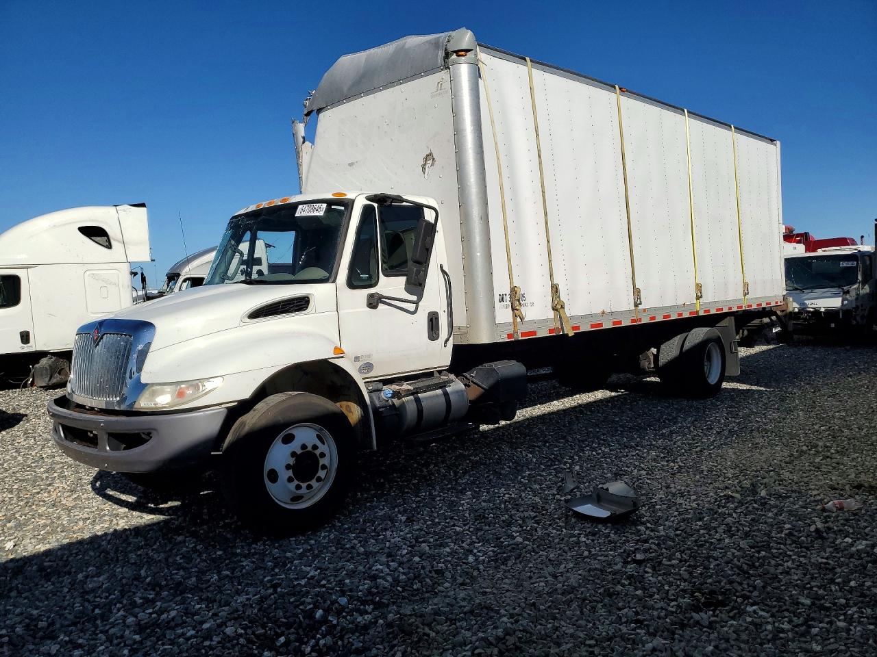 2017 INTERNATIONAL 4000 SERIE BOX TRUCK | 1HTMMMMLXHH694259 | UPCARS