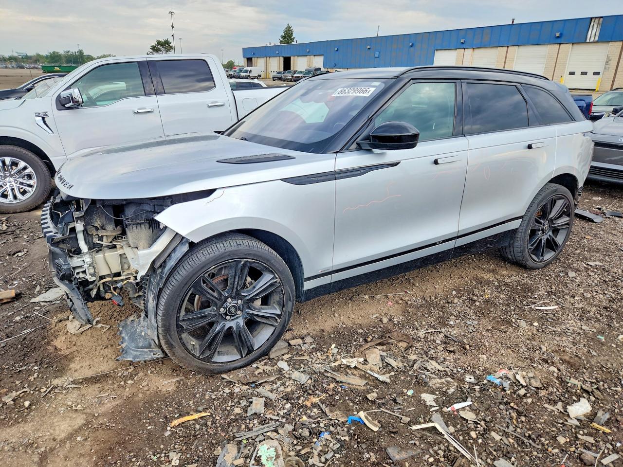 2019 LAND ROVER RANGEROVE R-DYNAMIC SE | SALYL2EX0KA201589 | UPCARS