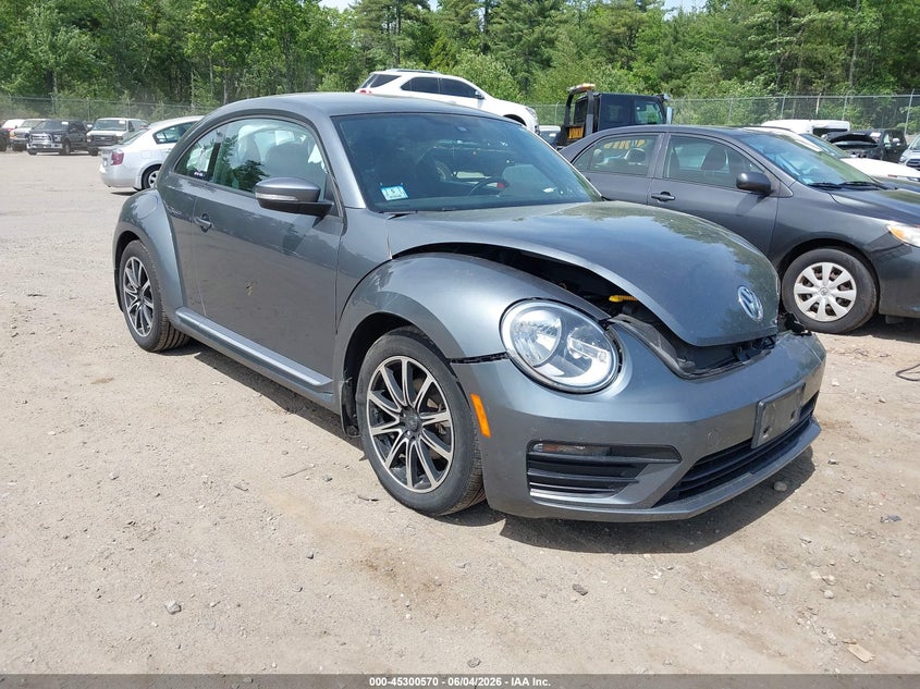 2018 VOLKSWAGEN BEETLE 2.0T COAST/2.0T S | 3VWFD7AT9JM711336 | UPCARS