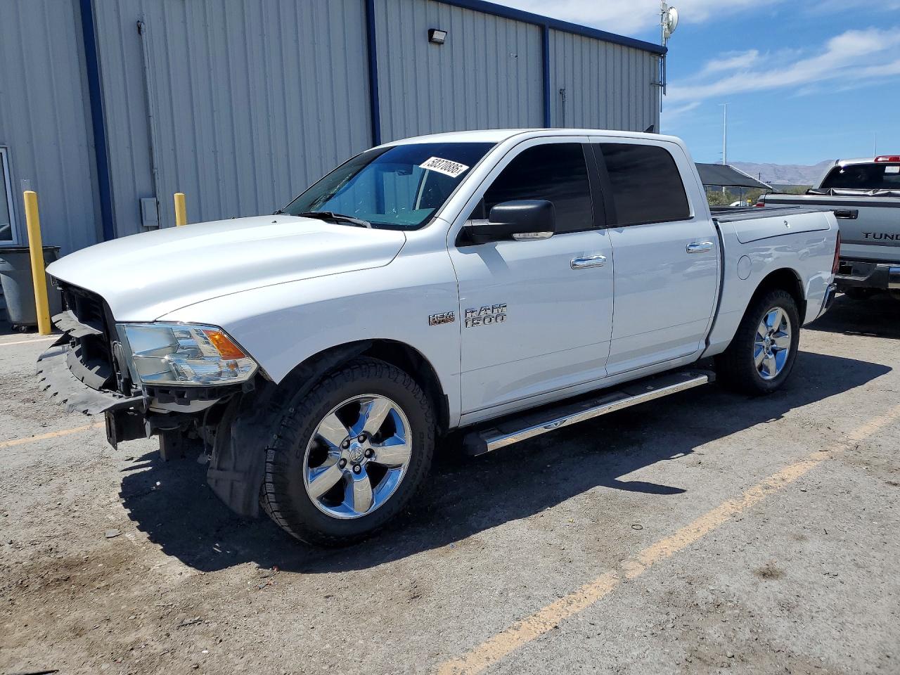 2017 RAM 1500 SLT | 1C6RR6LT2HS684448 | UPCARS
