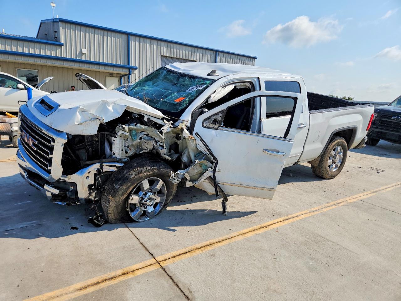2018 GMC SIERRA K2500 SLT | 1GT12TEY2JF249624 | UPCARS