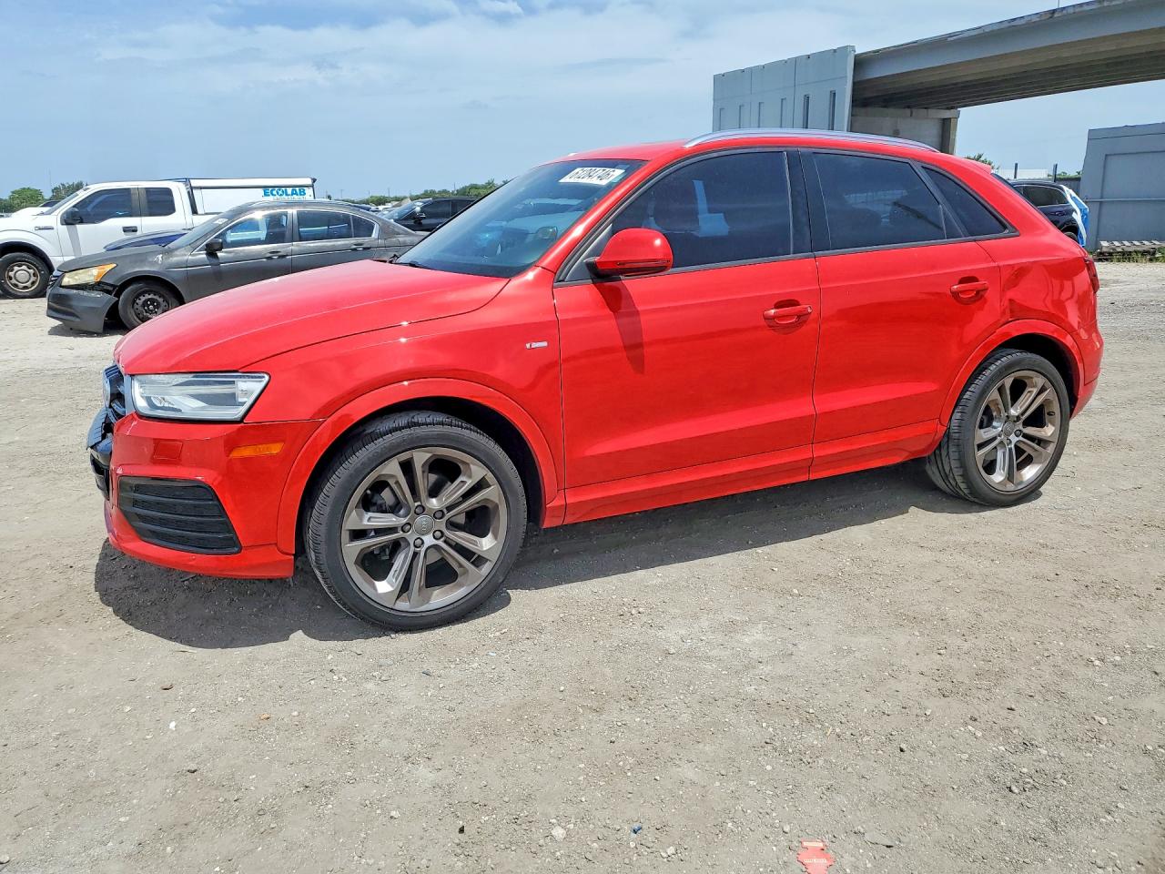 2018 AUDI Q3 PREMIUM | WA1BCCFS8JR015721 | UPCARS