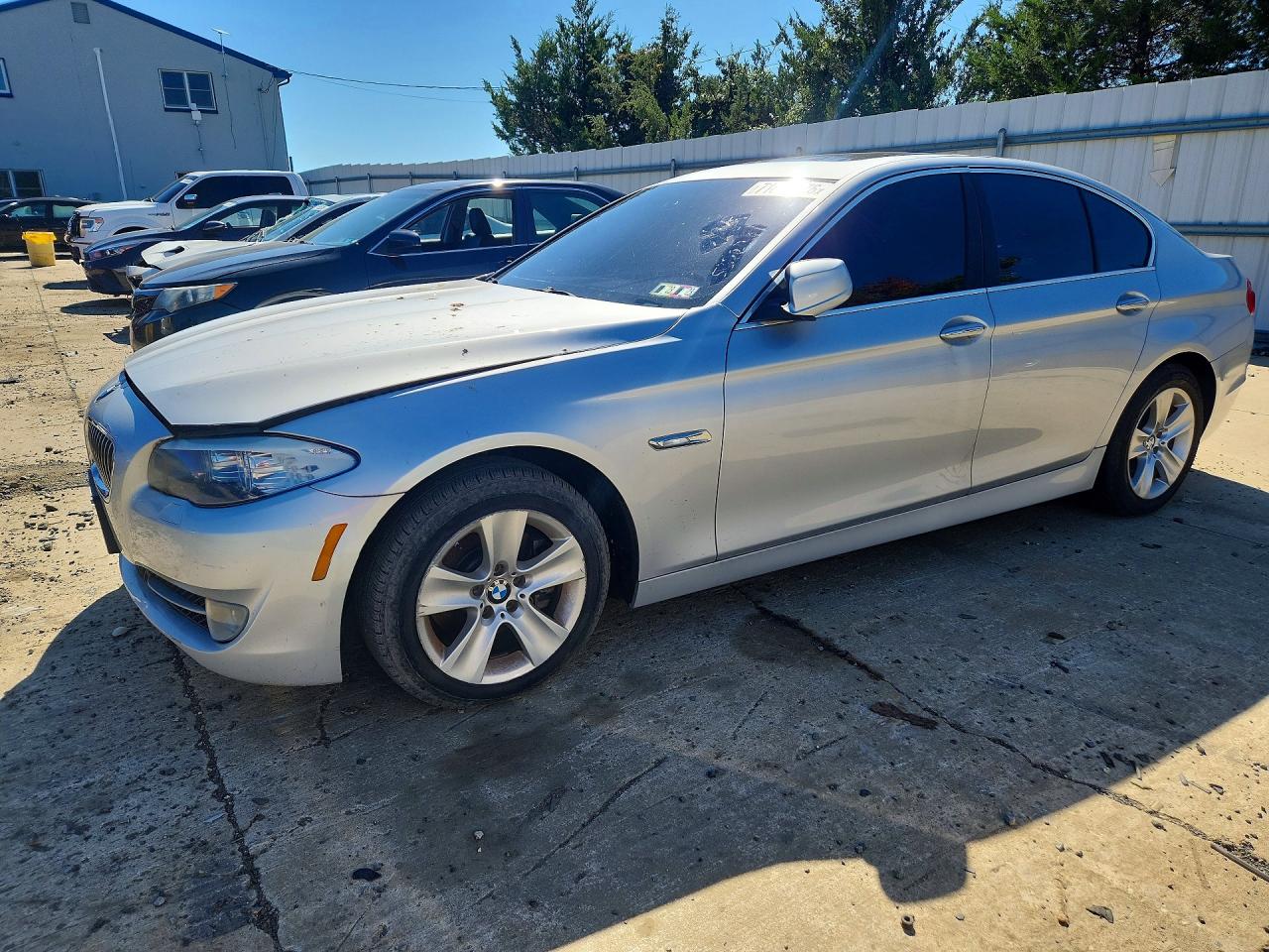 2013 BMW 5 SERIES XI | WBAXH5C52DDW16130 | UPCARS