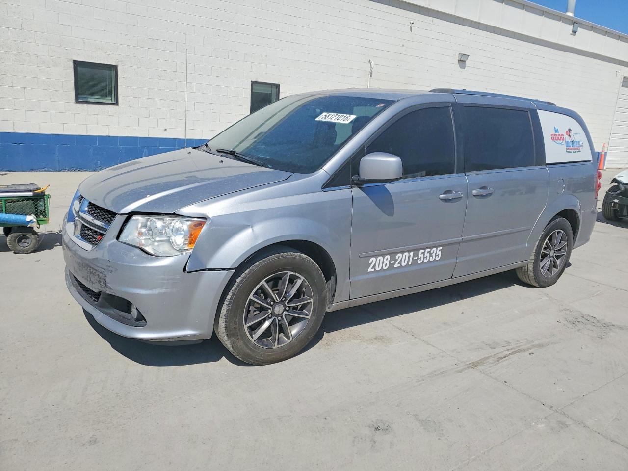 2017 DODGE CARAVAN SXT | 2C4RDGCG2HR865213 | UPCARS