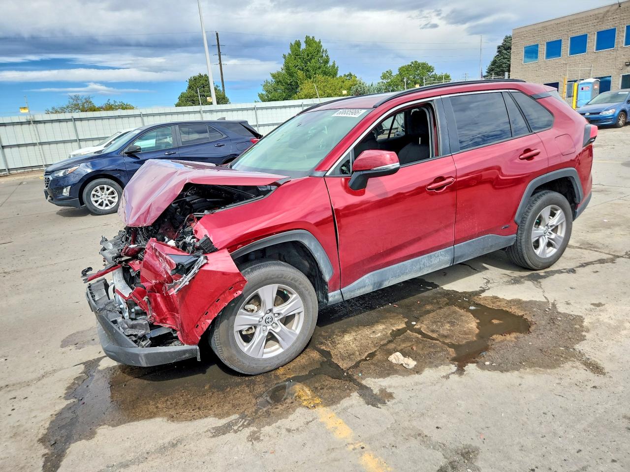2025 TOYOTA RAV4 XLE | JTMRWRFV1SD288331 | UPCARS