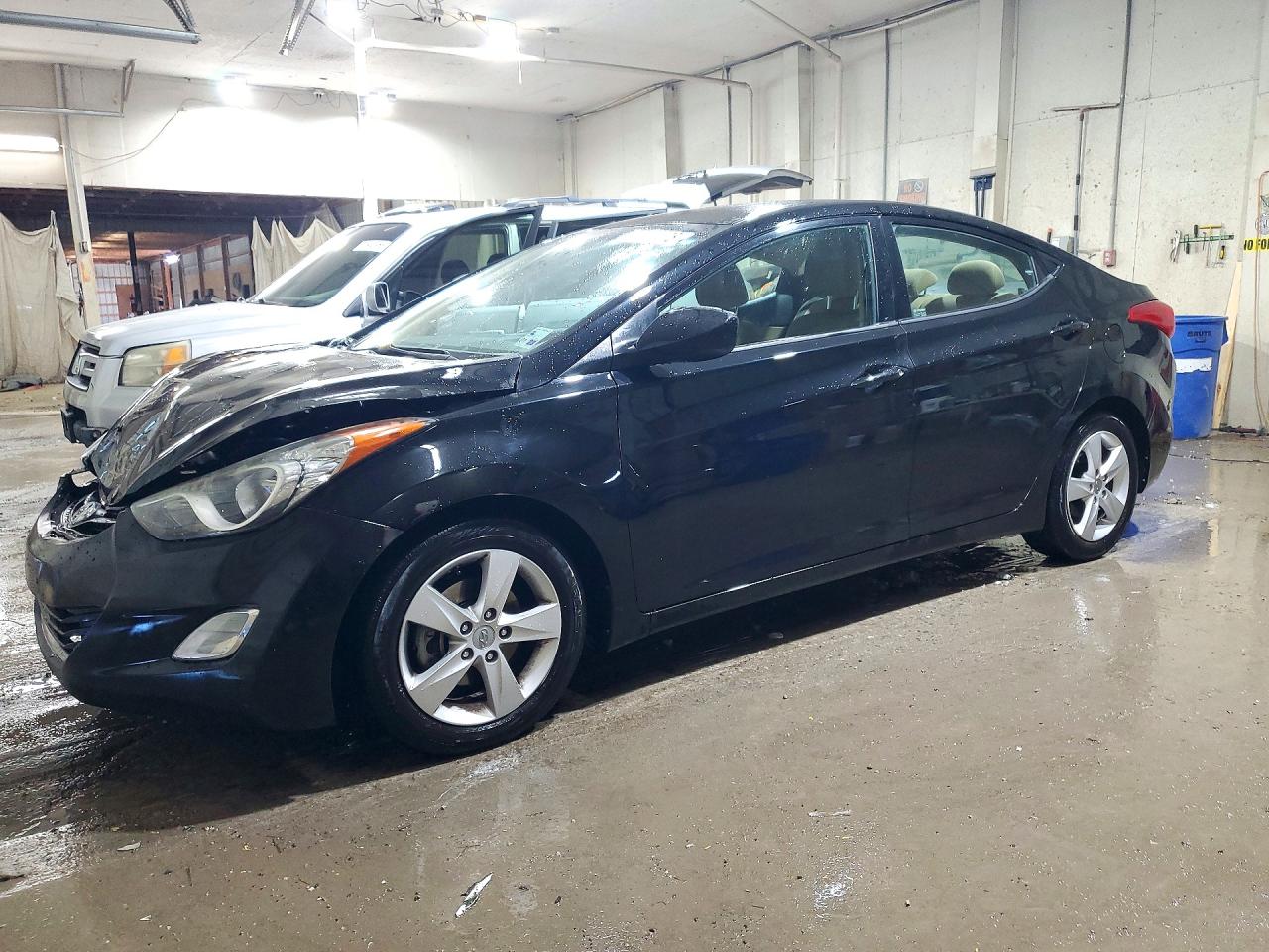 2013 HYUNDAI ELANTRA GLS | 5NPDH4AE0DH438070 | UPCARS