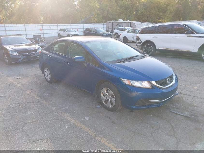 2015 HONDA CIVIC LX | 19XFB2F53FE003347 | UPCARS