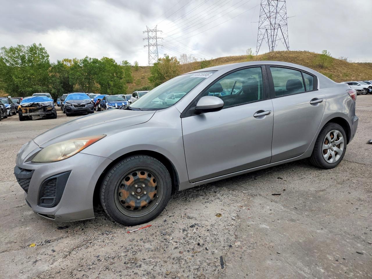 2011 MAZDA 3 I | JM1BL1UF2B1405598 | UPCARS