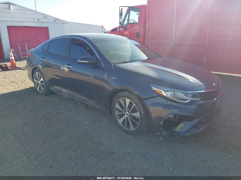 2019 KIA OPTIMA S | 5XXGT4L32KG295607 | UPCARS