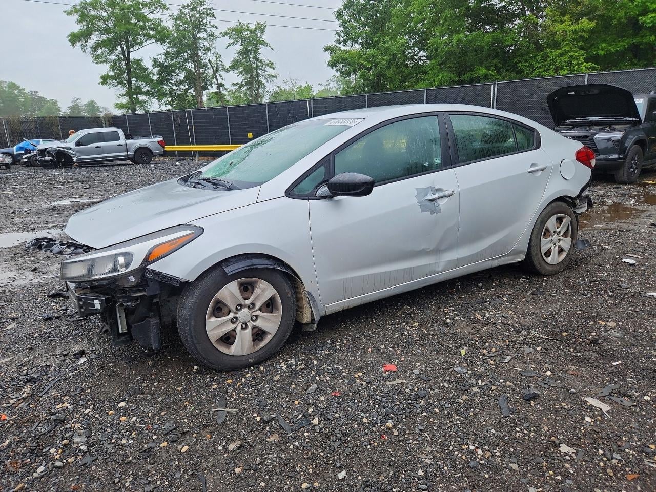 2017 KIA FORTE LX | 3KPFK4A76HE114420 | UPCARS