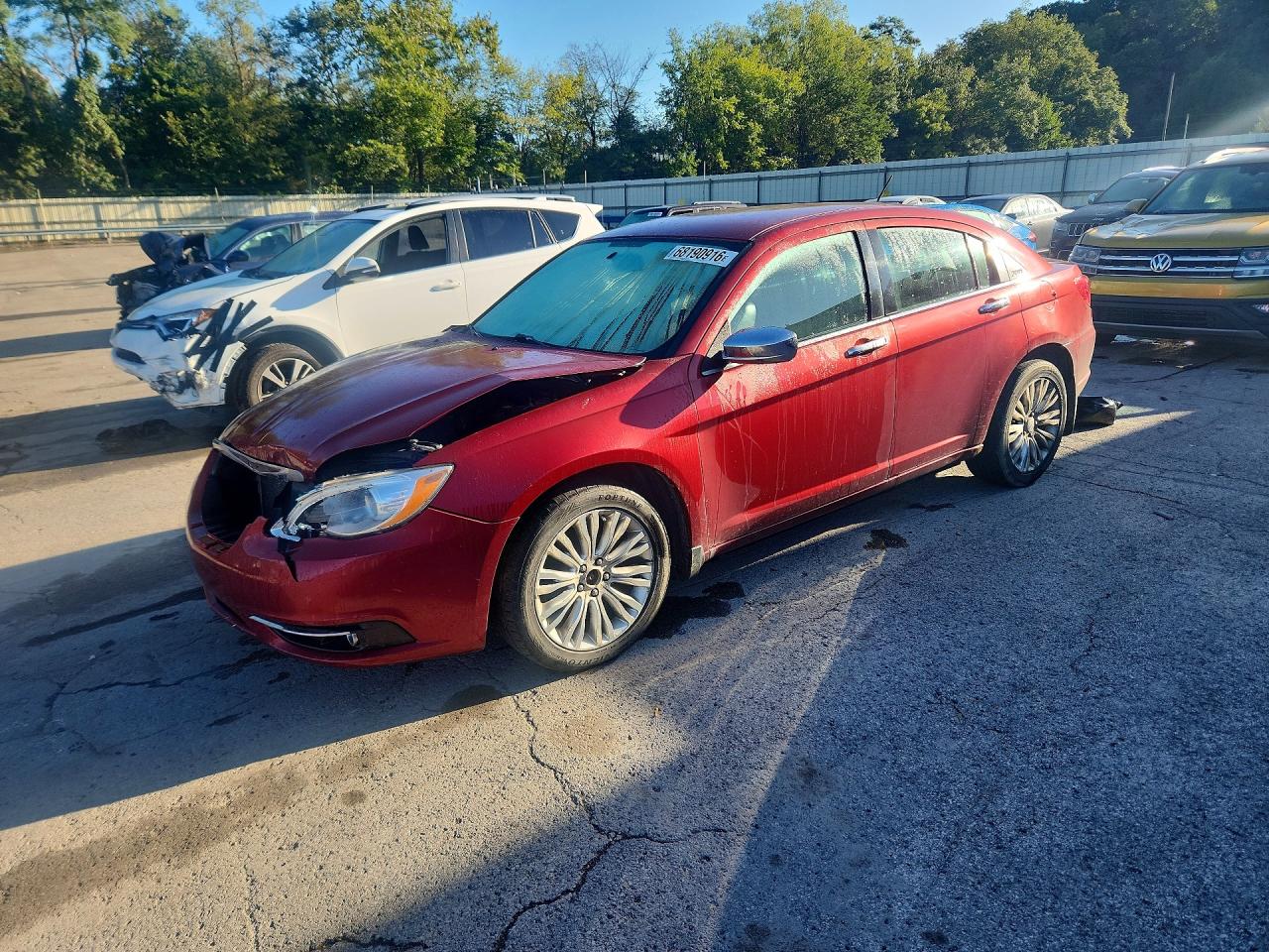 2011 CHRYSLER 200 LIMITED | 1C3BC2FGXBN600082 | UPCARS