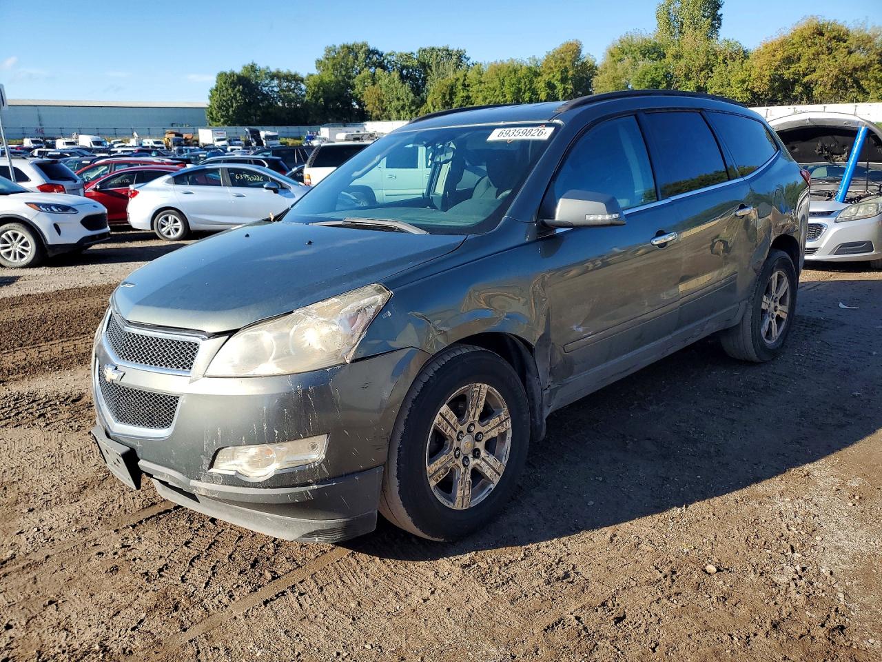 2011 CHEVROLET TRAVERSE LT | 1GNKRGED2BJ235829 | UPCARS