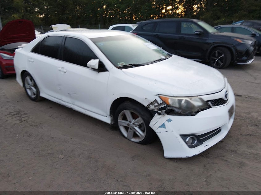 2014 TOYOTA CAMRY SE | 4T1BF1FK7EU803969 | UPCARS