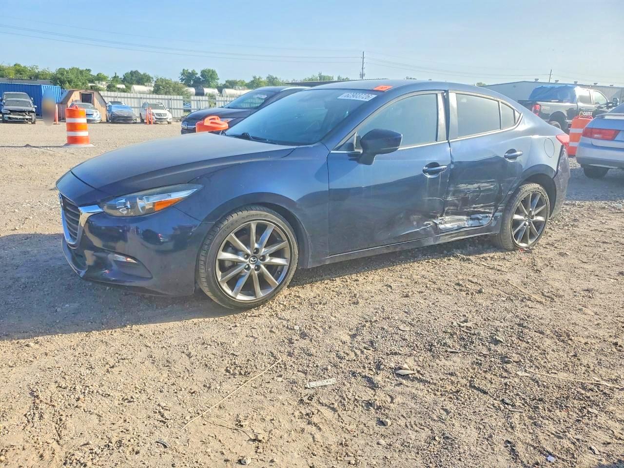 2018 MAZDA 3 TOURING | 3MZBN1V38JM181931 | UPCARS