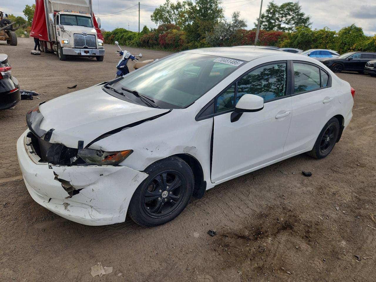 2012 HONDA CIVIC LX | 2HGFB2F44CH062092 | UPCARS
