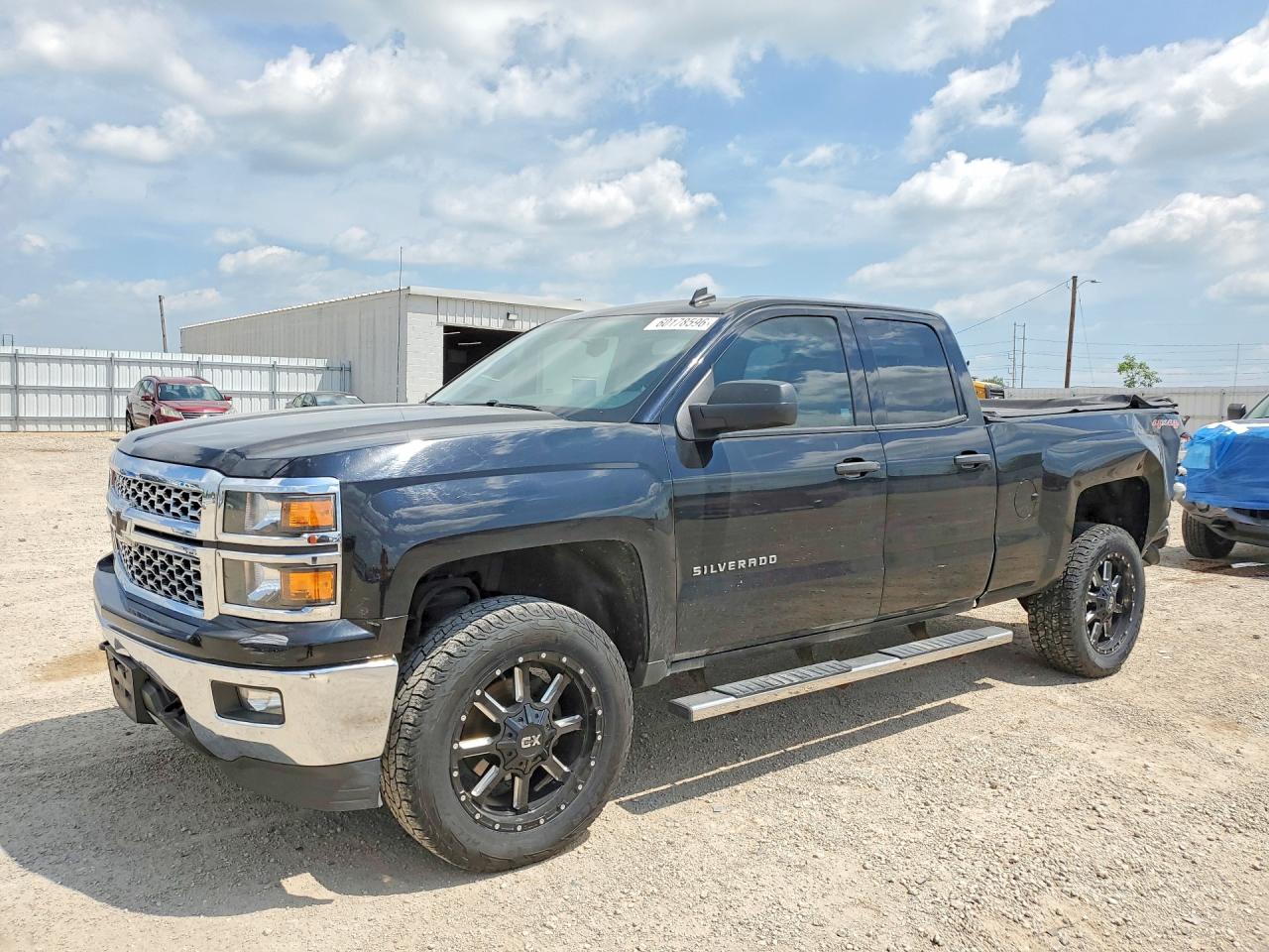 2014 CHEVROLET SILVERADO K1500 LT | 1GCVKREH3EZ282642 | UPCARS