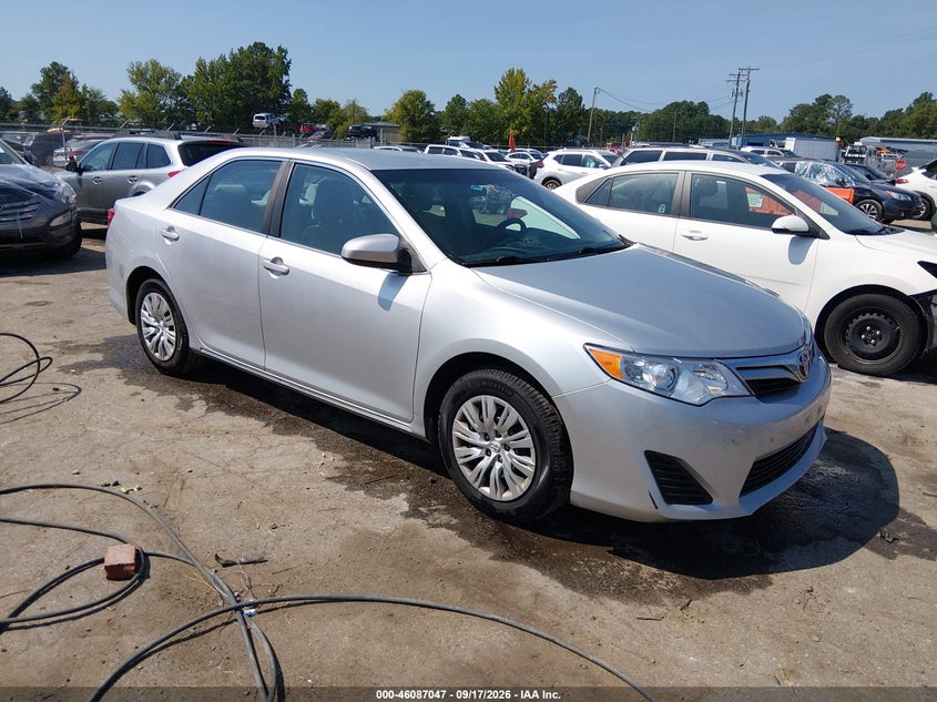 2014 TOYOTA CAMRY LE | 4T4BF1FK1ER424939 | UPCARS