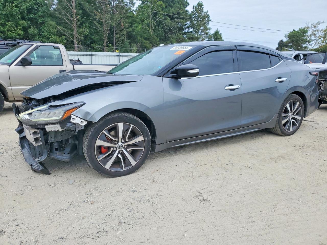 2019 NISSAN MAXIMA | 1N4AA6AV2KC369075 | UPCARS