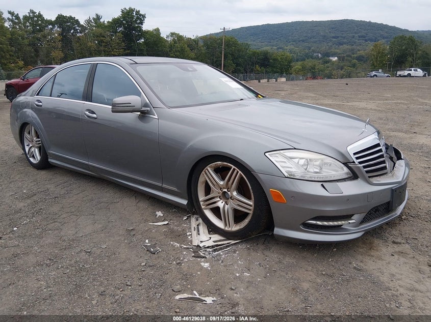 2013 MERCEDES-BENZ S 550 4MATIC | WDDNG9EB7DA528172 | UPCARS