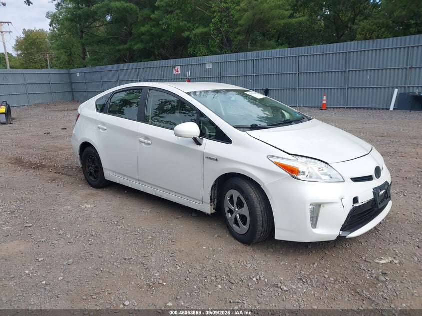 2014 TOYOTA PRIUS THREE | JTDKN3DU1E0391658 | UPCARS