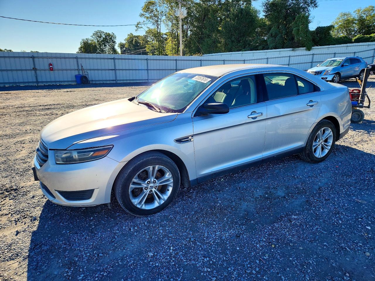 2015 FORD TAURU SE | 1FAHP2D83FG130614 | UPCARS