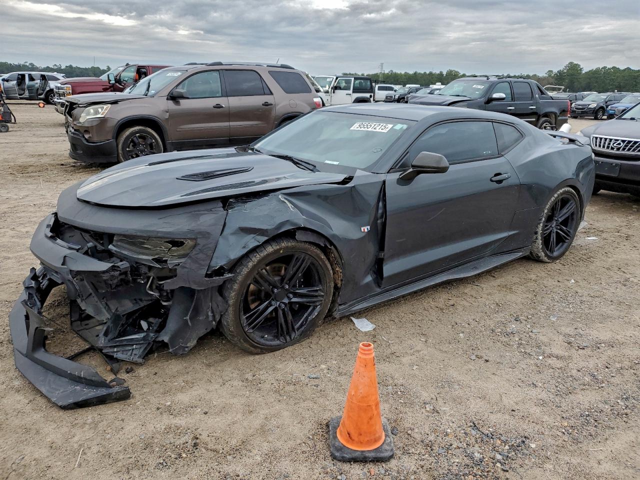 2018 CHEVROLET CAMARO LT | 1G1FB1RS5J0144118 | UPCARS